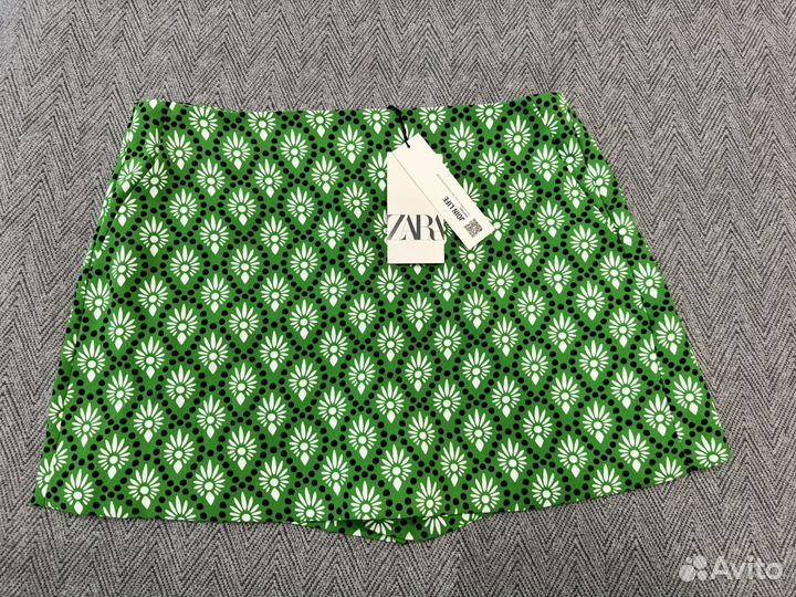 Юбка-шорты zara новое