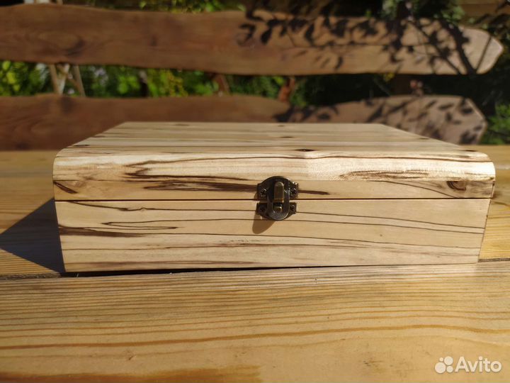 Шкатулка ручной работы из шпальтовой березы