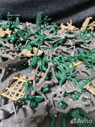 Набор солдатиков