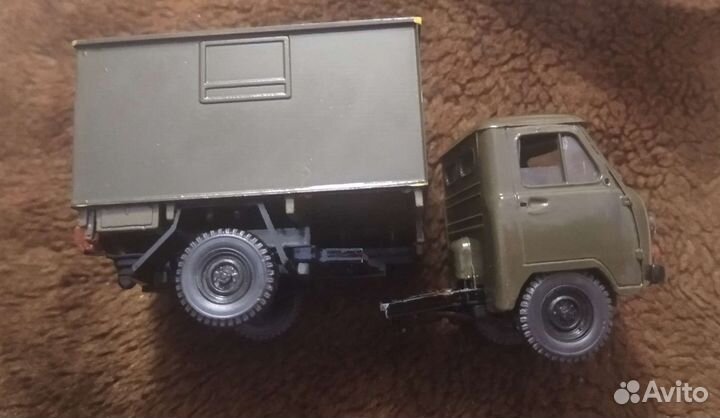 Модель автомобиля 