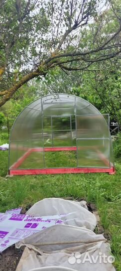 Теплица с поликарбонатом