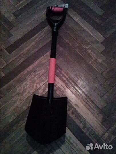 Лопата, нож,скобы,ящик