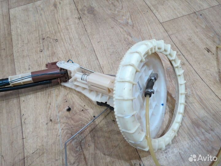 Датчик уровня топлива Audi A6 Allroad