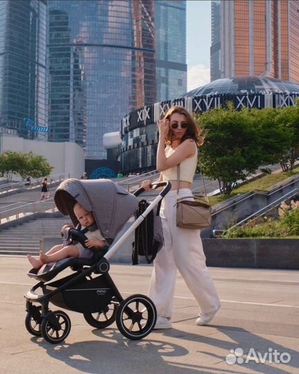 Коляска универсальная 2 в 1