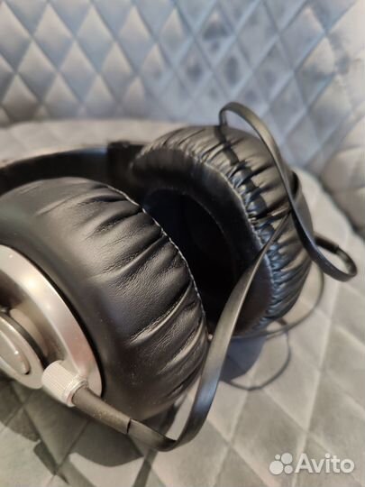 Наушники Sony MDR-XB700