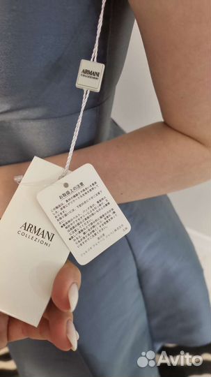 Armani платье originally