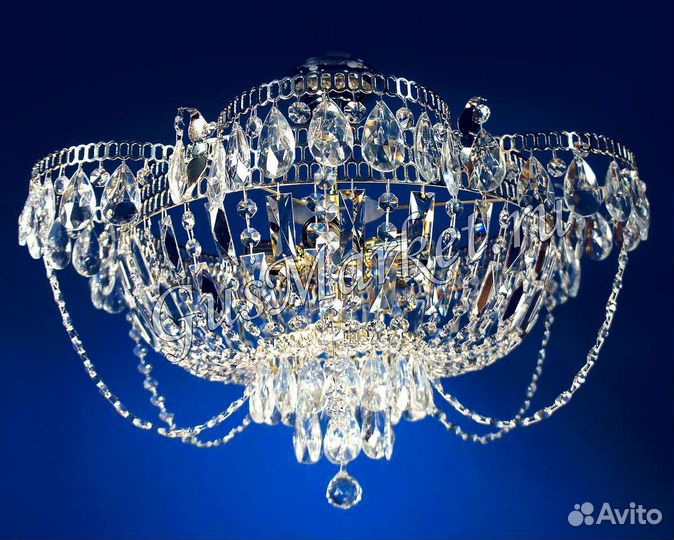 Потолочная люстра 