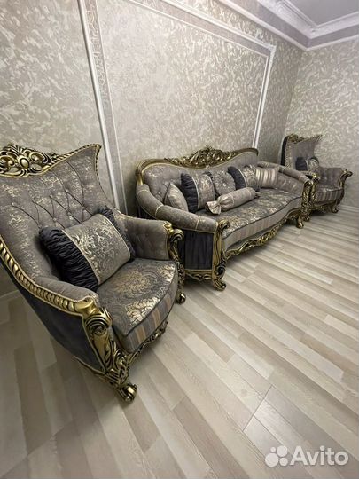 Диван и 2 кресла “praga”