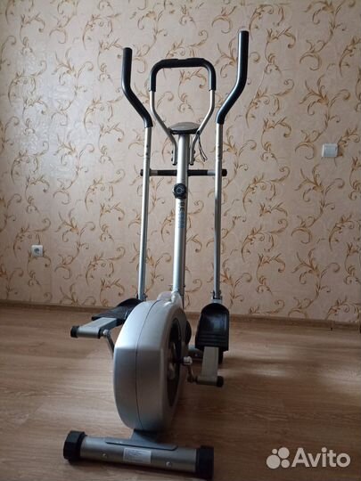 Эллиптический тренажер
