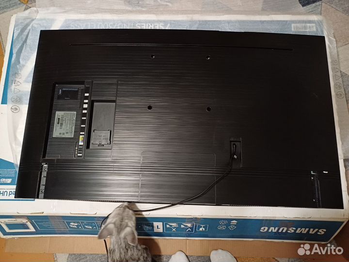 Телевизор samsung SMART tv