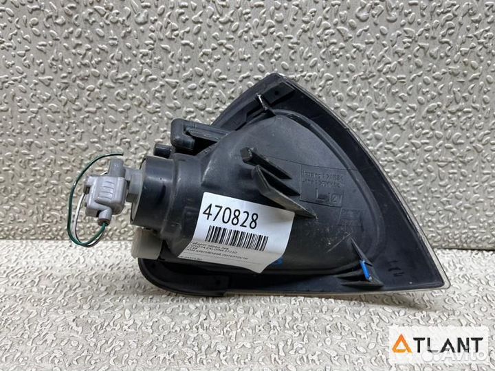 Габарит передний левый toyota caldina