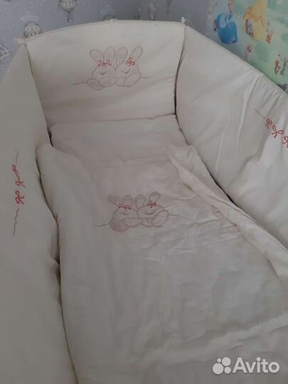 Комплект в детскую кроватку