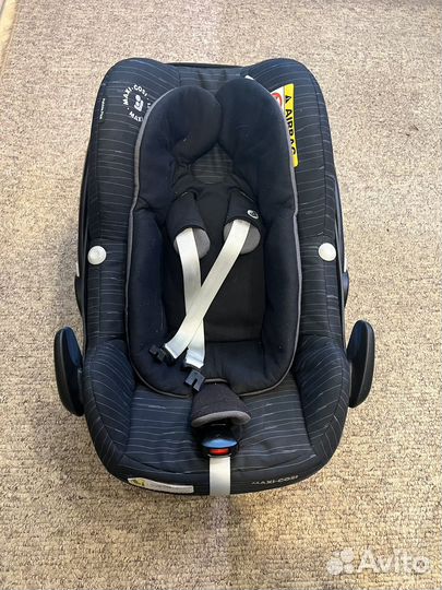 Автолюлька maxi cosi pebble plus с базой