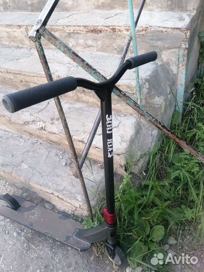 Трюковой самокат