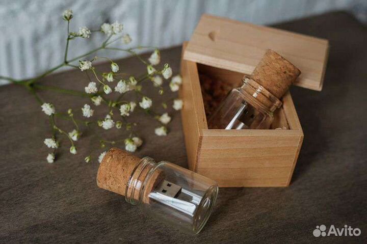 Флешка колба стеклянная с пробкой