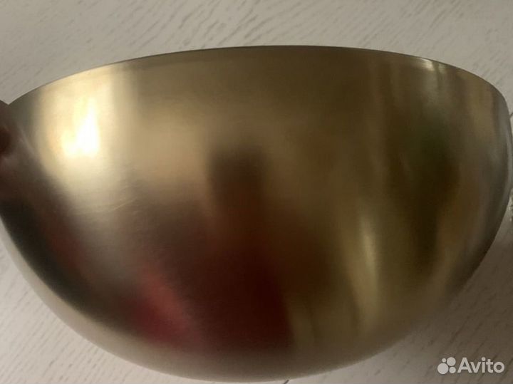 Салатник металлический золотой