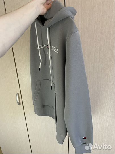 Tommy hilfiger худи серая