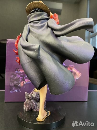 Аниме фигурка