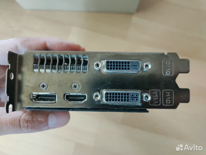 Видеокарта GXT670