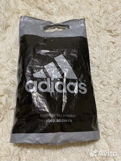 Спортивный костюм adidas