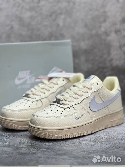 Кроссовки Nike Air Force 1