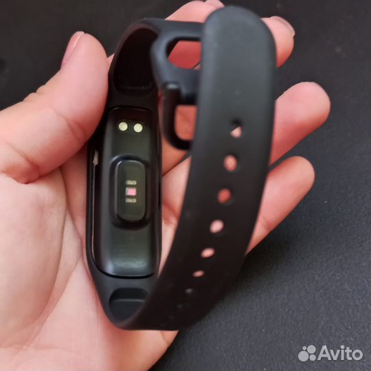 Фитнес браслет samsung galaxy fit 2