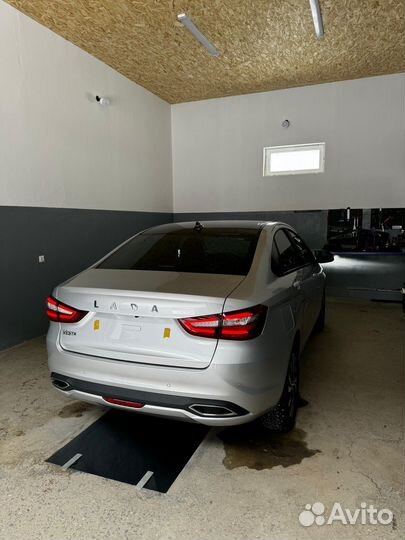 LADA Vesta 1.8 CVT, 2024, 1 800 км