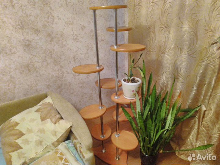 Подставка для цветов напольная деревянная