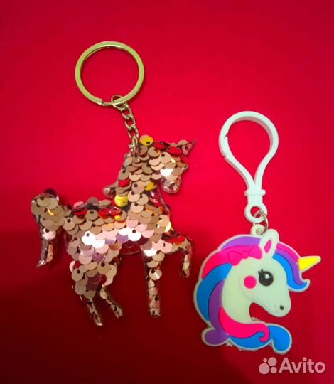 Брелок — подвеска 