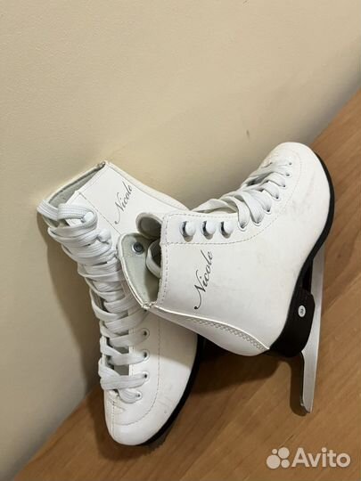 Коньки детские 33 размер