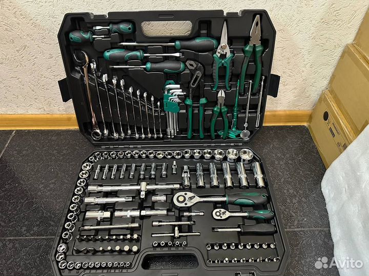 Набор инструментов 142 предмета