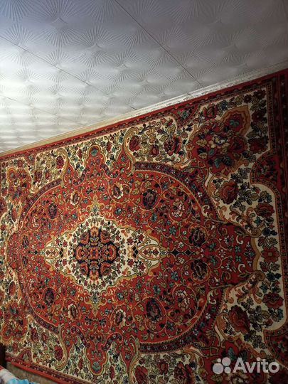 Ковер шерстяной