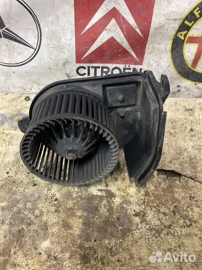 Моторчик отопителя Renault Symbol 2 K4J712 2008