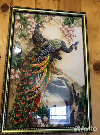 Картина вышитая бисером