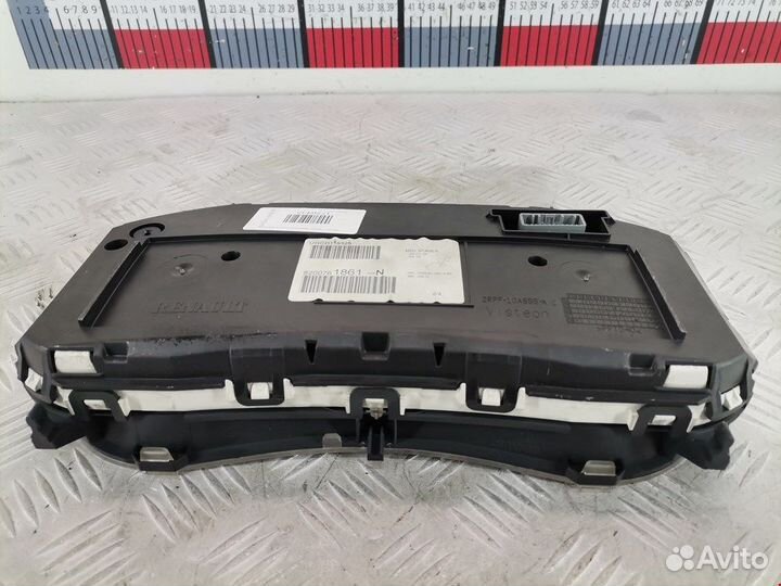 Панель для Renault Clio 3