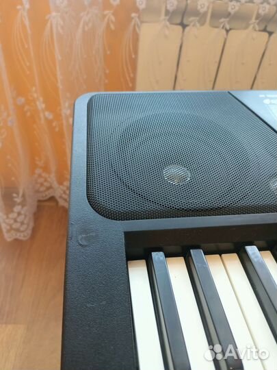 Синтезатор Denn dek610