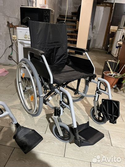 Инвалидная коляска новая