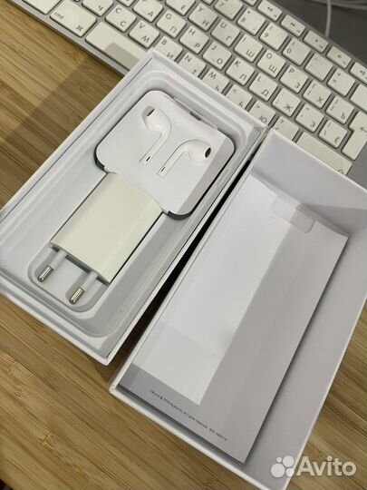 iPhone 7, 32 ГБ