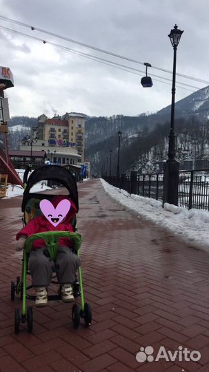 Прогулочная коляска