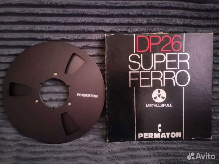 Металлические катушки для магнитофона