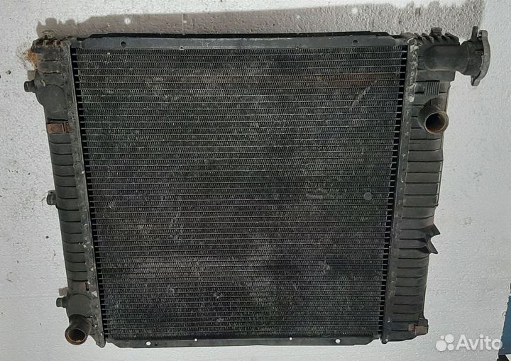 Радиатор Mercedes 208D-409D a6015007003