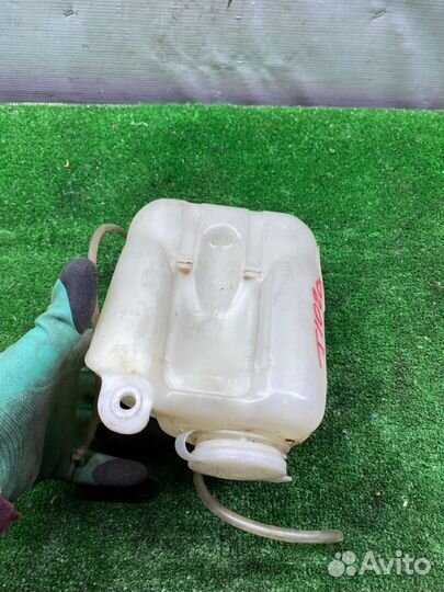 Бачок стеклоомывателя Daihatsu Terios Kid J111G