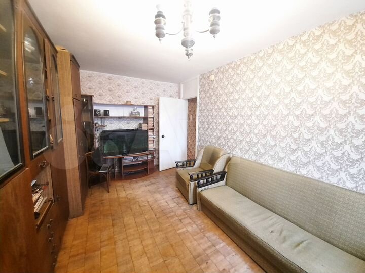 2-к. квартира, 52 м², 5/5 эт.