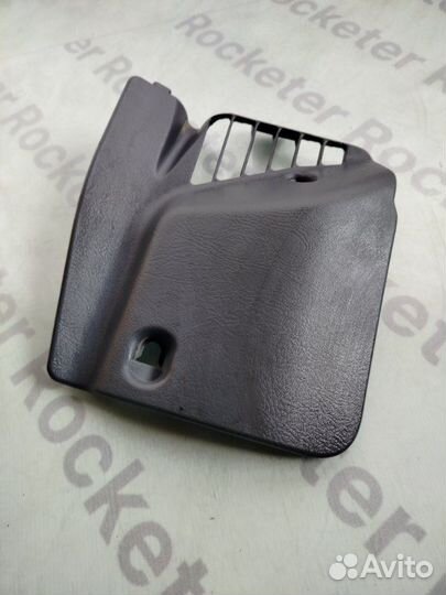 Накладка центральной консоли правая Hyundai