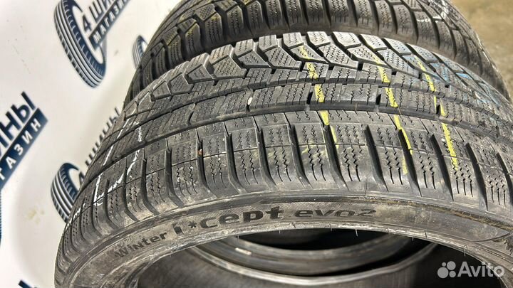 Hankook Winter I'Cept Evo2 W320 215/45 R17 91V