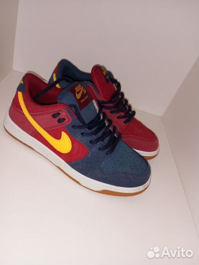 Кроссовки nike