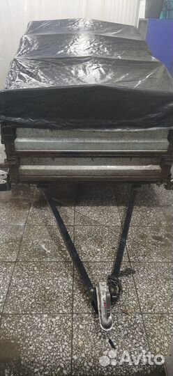 Прицеп на легковой автомобиль 
