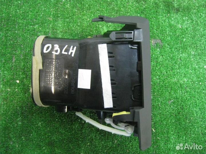 Дефлектор торпедо левый Toyota Verso R2 2015