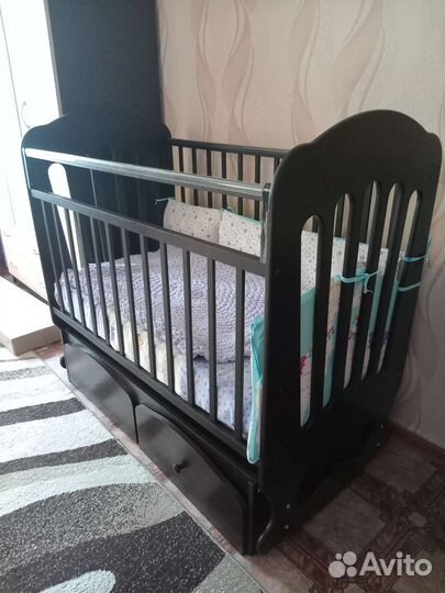 Детская кроватка