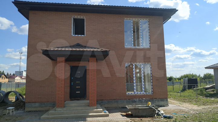 Дом 160 м² на участке 8 сот.